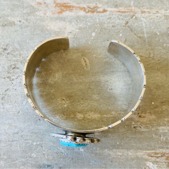SOLD ♥️ Navajo ♥️ Robert Yellowhorse Sterling Silver & Turquoise Cuff - Picture 9 of 14